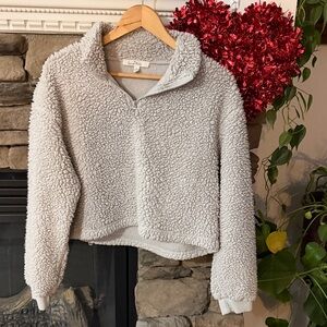 Love Tree Beige Serpa Crop length Top